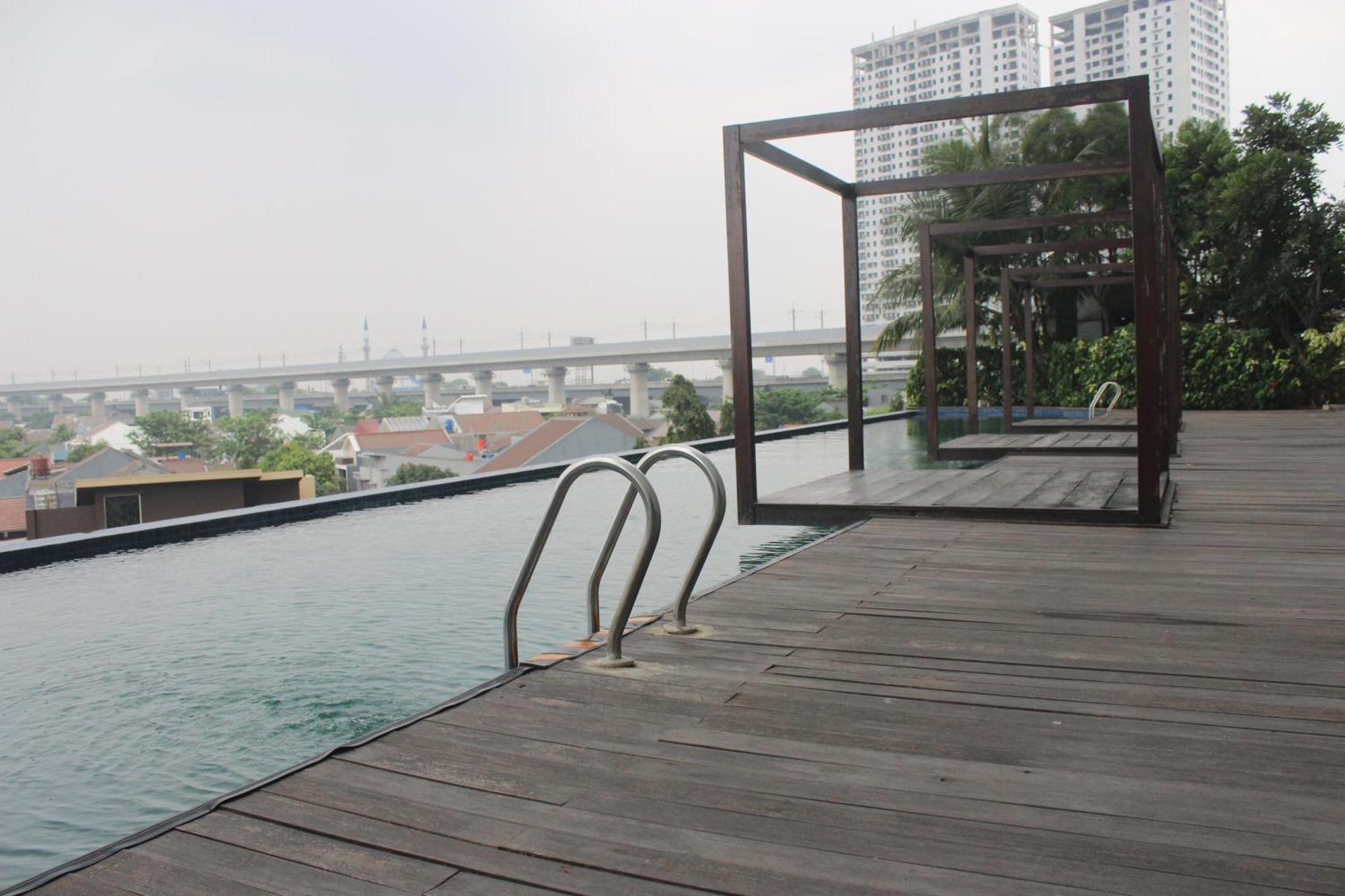 Cozy Grand Kamala Lagoon By Pelita Property Bekasi Bagian luar foto
